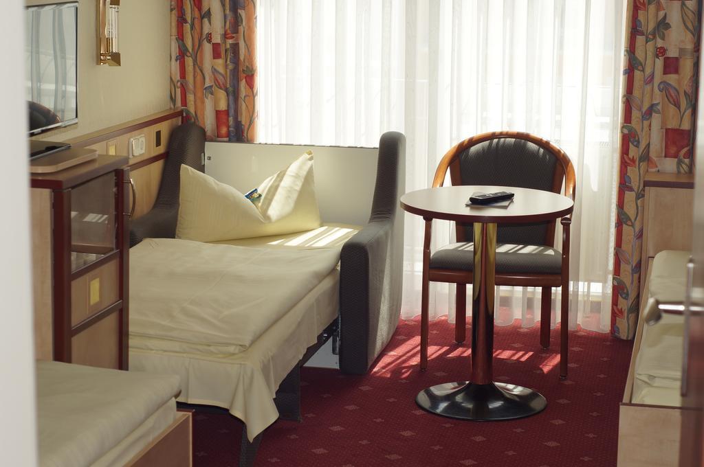 Hotel Alfa Zentrum Munich Exterior photo